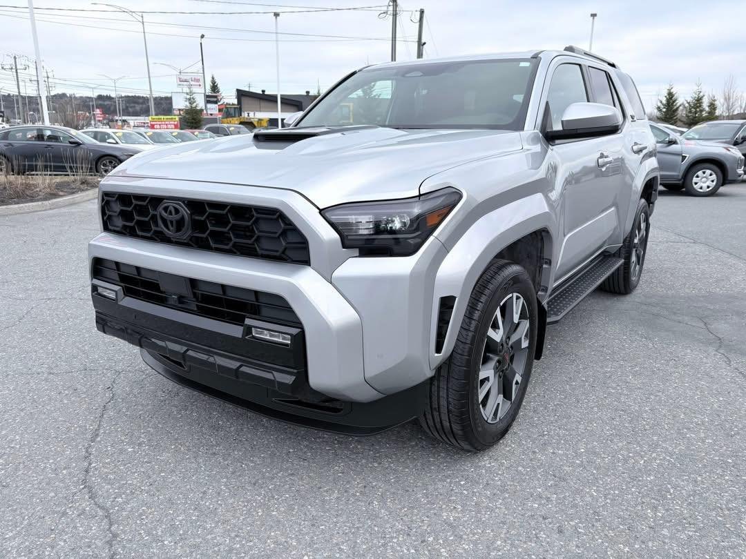 686528673_122222461352379281_3202440411873585829_n Toyota 4 Runner TRD Sport 4X4 2026 – Image 1