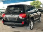 Land cruiser – Image 5